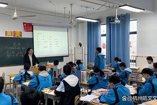 中超-海港4球因越位无效徐嘉敏送礼武磊建功 海港3-1河南暂登顶